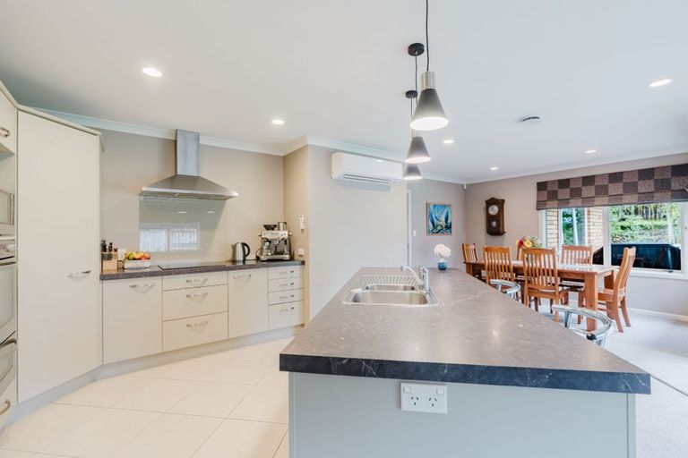 Photo of property in 10 Santiago Place, Flagstaff, Hamilton, 3210