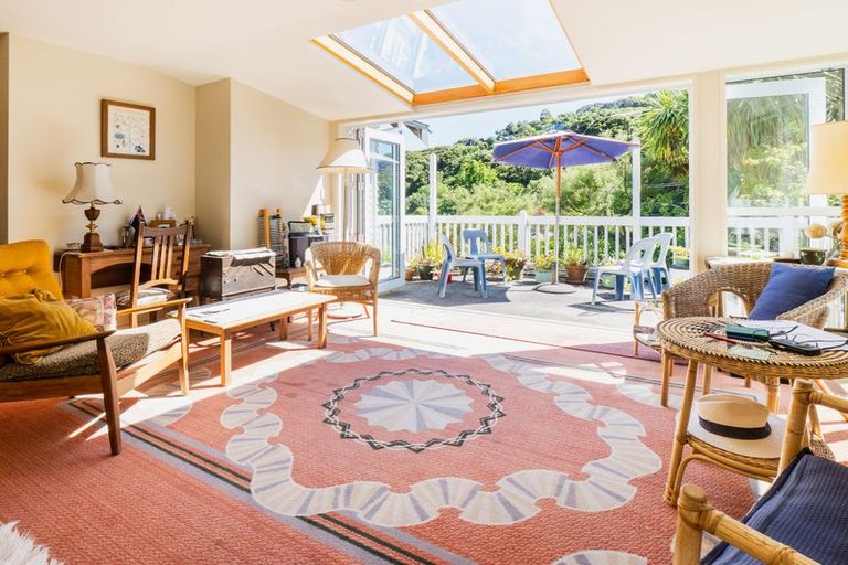 Photo of property in 4 Watson Street, Akaroa, 7520