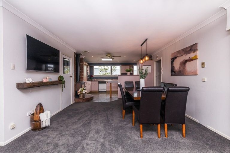 Photo of property in 398 Great North Road, Winton, 9720