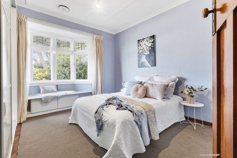 Photo of property in 7 Knoll Street, Island Bay, Wellington, 6023