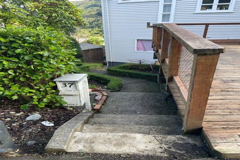 Photo of property in 37 Gloucester Street, Wilton, Wellington, 6012