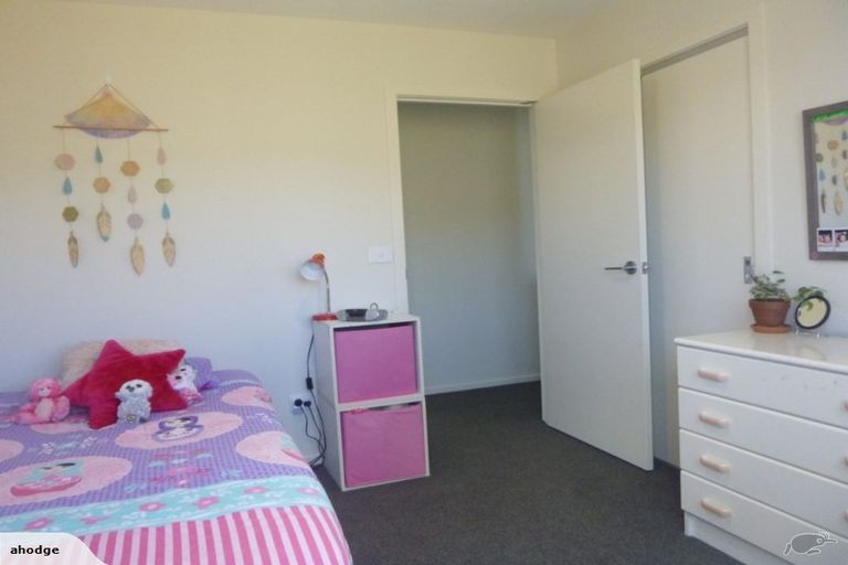 Photo of property in 14 Hebbard Court, Albert Town, Wanaka, 9305