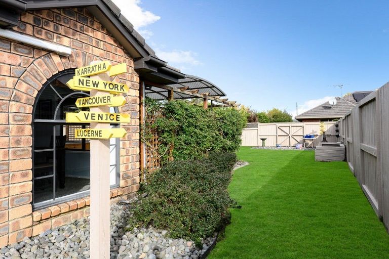 Photo of property in 10 Wakefield Place, Rototuna North, Hamilton, 3210