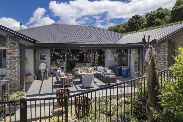 Photo of property in 49 Lakeside Terrace, Omokoroa, 3114