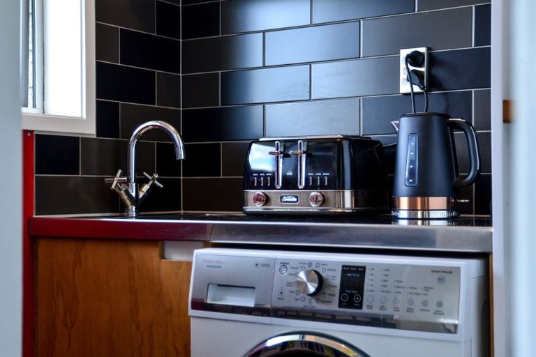 Photo of property in 319b Cambridge Road, Hillcrest, Hamilton, 3216