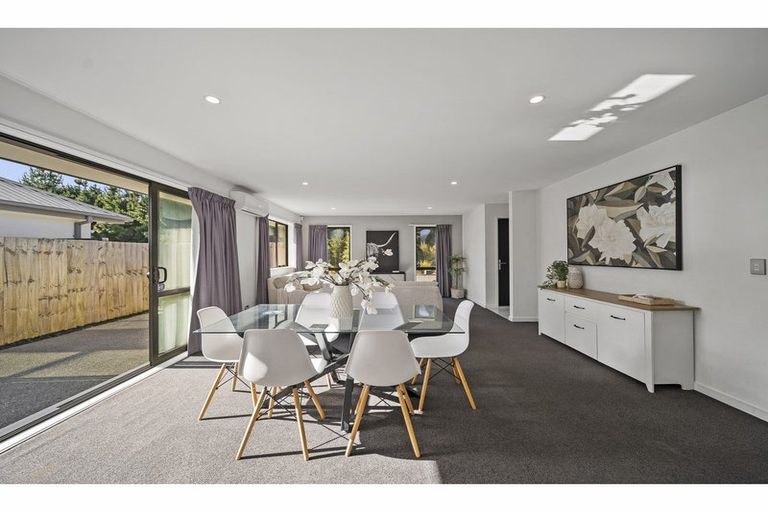 Photo of property in 32 Robert Duncan Road, Belfast, Christchurch, 8051