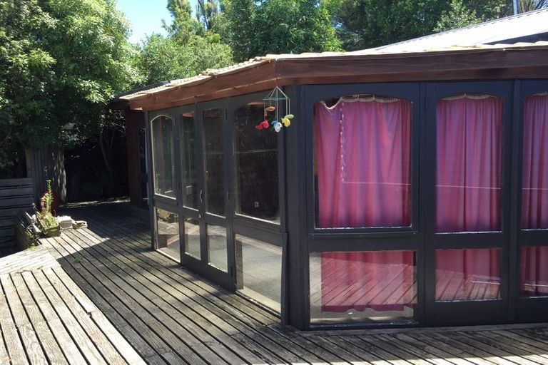 Photo of property in 234b Albany Highway, Schnapper Rock, Auckland, 0632