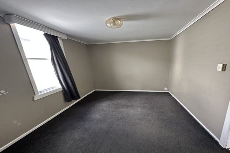 Photo of property in 68-70 Pirie Street, Mount Victoria, Wellington, 6011