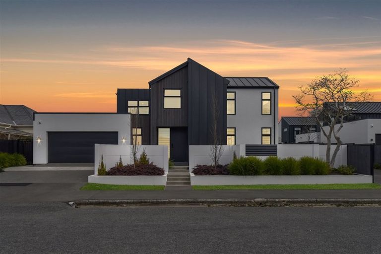 Photo of property in 39 Repton Street, Merivale, Christchurch, 8014