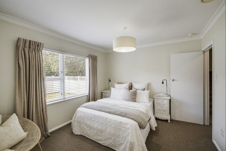 Photo of property in 2 Lovat Street, Havelock North, 4130