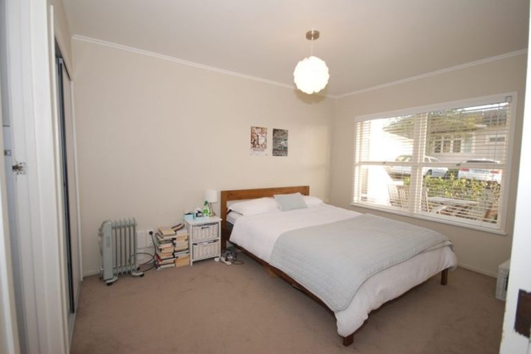 Photo of property in 3/40 Vauxhall Road, Devonport, Auckland, 0624