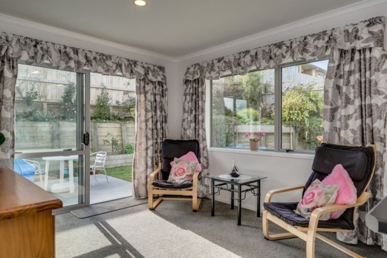 Photo of property in 105 Falcon Drive, Welcome Bay, Tauranga, 3112