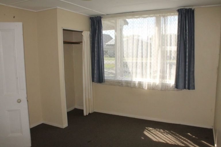 Photo of property in 82-84 Queen Street, Westport, 7825