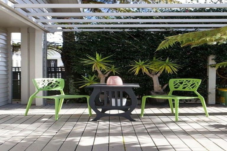 Photo of property in 22 Selwyn Road, Epsom, Auckland, 1023