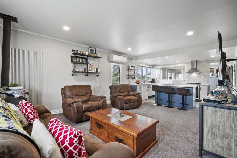 Photo of property in 35 Potaka Street, Marton, 4710