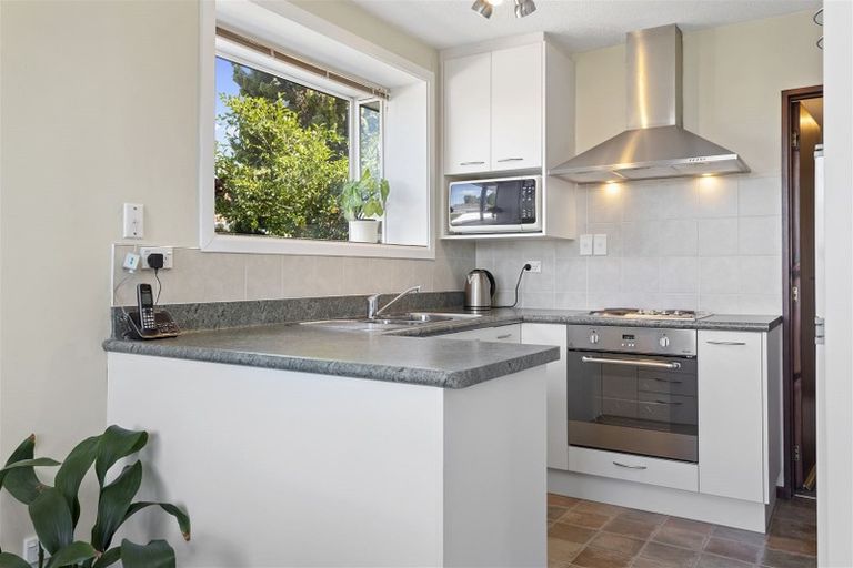 Photo of property in 2/54 Sapphire Street, Casebrook, Christchurch, 8051