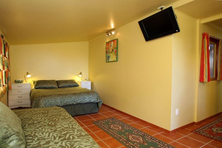 Photo of property in 82 Tollemache Road East, Longlands, Hastings, 4122