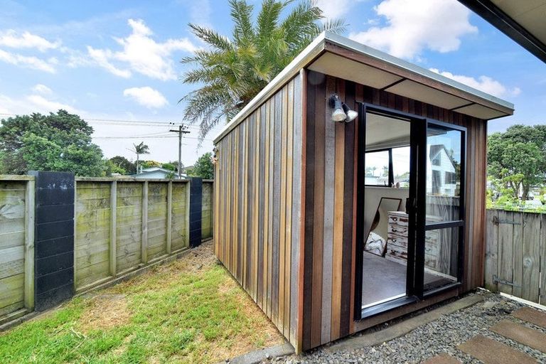 Photo of property in 74a Simpson Road, Papamoa Beach, Papamoa, 3118