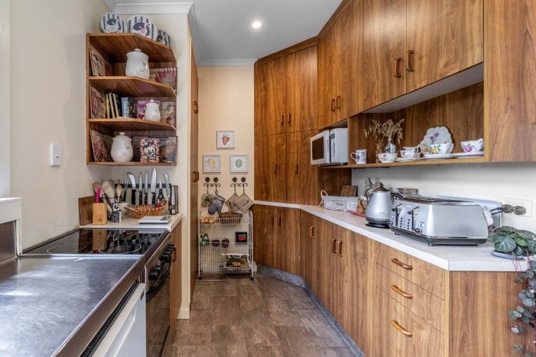 Photo of property in 155 Tussock Creek Grove Bush Road, Grove Bush, Invercargill, 9872