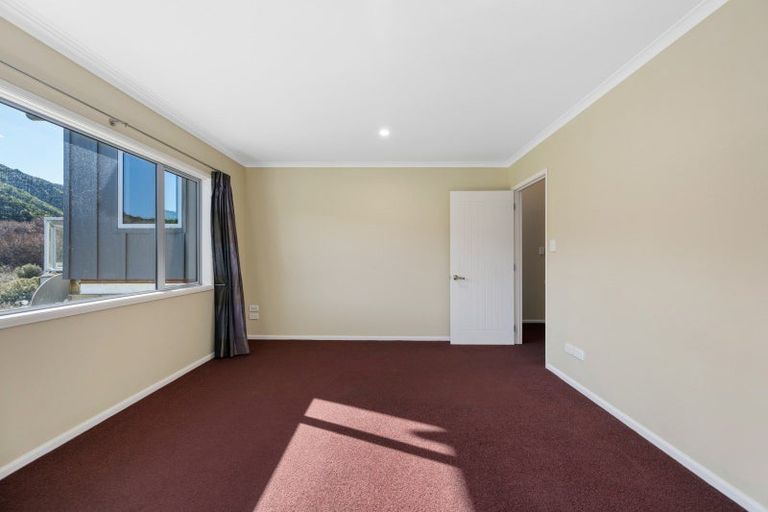 Photo of property in 3a Rohe Drive, Waikawa, Picton, 7220