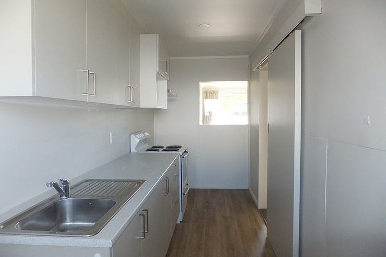 Photo of property in 2/116 Packe Street, Edgeware, Christchurch, 8013