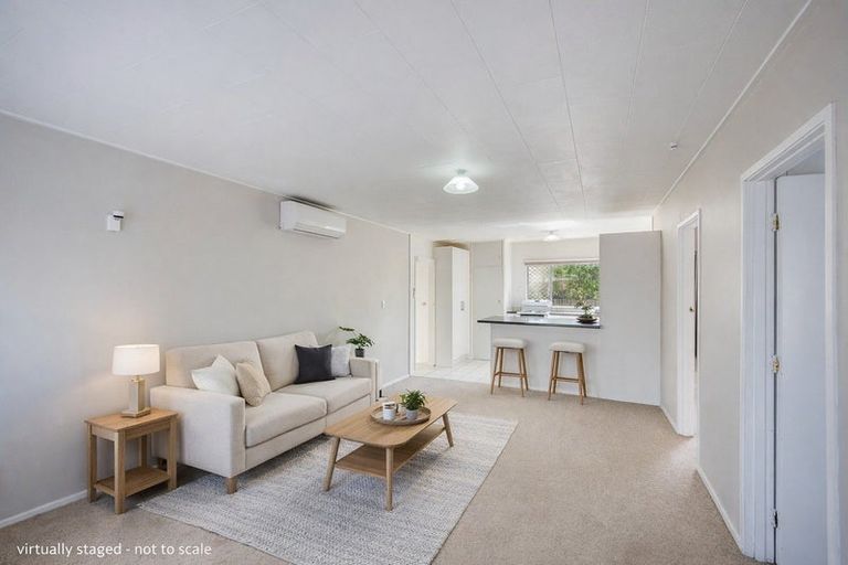 Photo of property in 2/166 Gloucester Street, Taradale, Napier, 4112