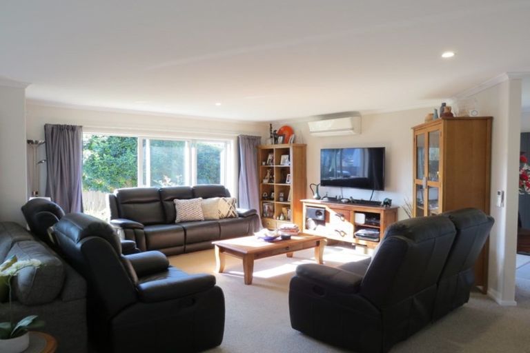 Photo of property in 37 Mary-ellen Place, Coromandel, 3506