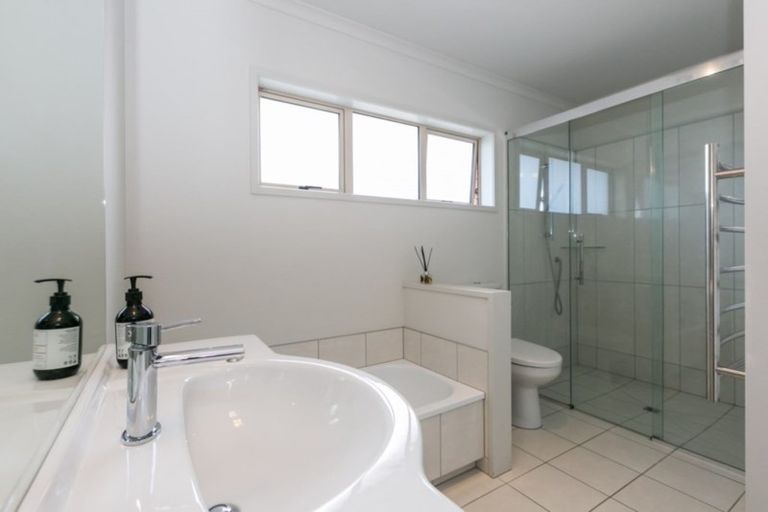 Photo of property in 36 Mcnaughton Place, Onekawa, Napier, 4110