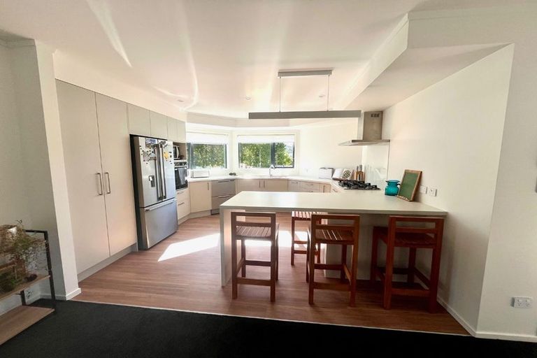 Photo of property in 26 Rimu Road, Stanmore Bay, Whangaparaoa, 0932