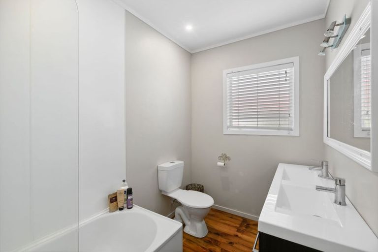 Photo of property in 22 Richmond Street, Fitzroy, New Plymouth, 4312