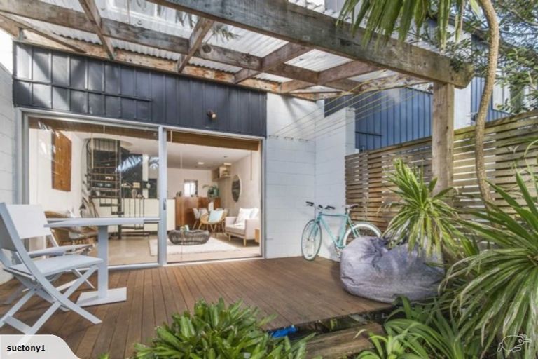 Photo of property in 4/10 George Street, Mount Eden, Auckland, 1024