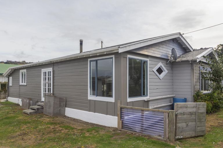 Photo of property in 23 Raglan Street, Oamaru North, Oamaru, 9400