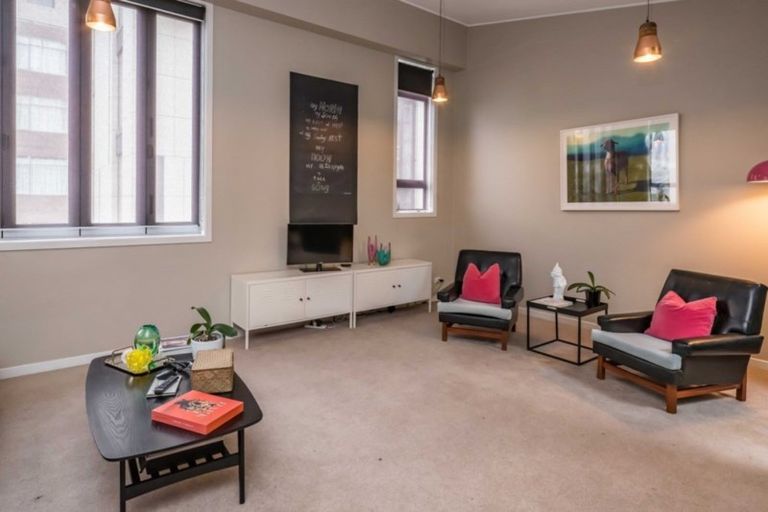 Photo of property in Dixonlane Apartments, 14/7 Feltex Lane, Te Aro, Wellington, 6011