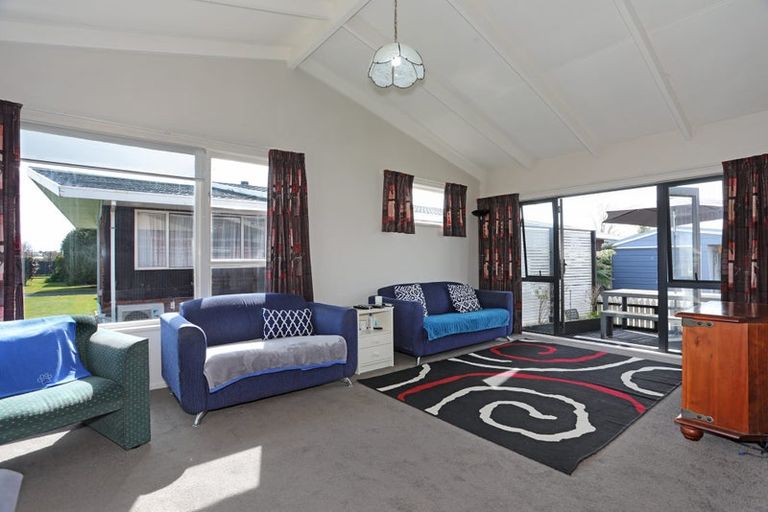 Photo of property in 15 Kennedy Avenue, Feilding, 4702