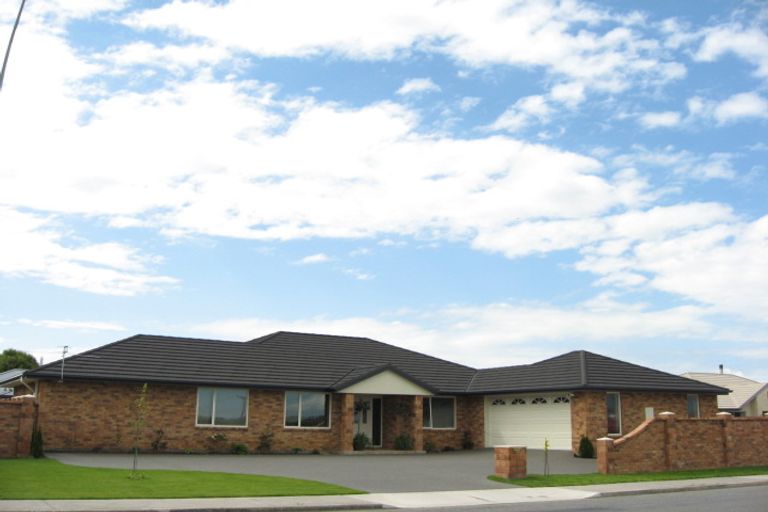 Photo of property in 106 Johns Road, Rangiora, 7400