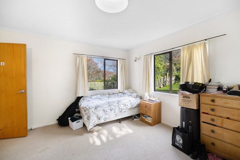 Photo of property in 8 Avalon Crescent, Fernhill, Queenstown, 9300