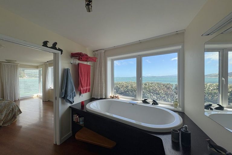 Photo of property in 603b Marine Drive, Days Bay, Lower Hutt, 5013