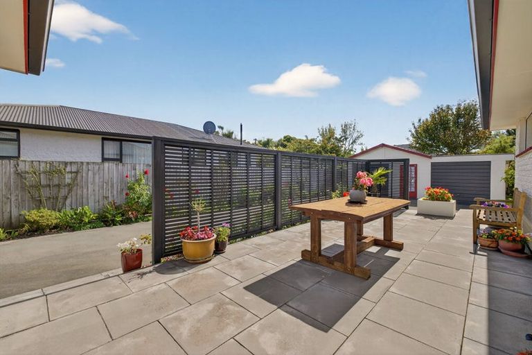 Photo of property in 208 Condell Avenue, Papanui, Christchurch, 8053