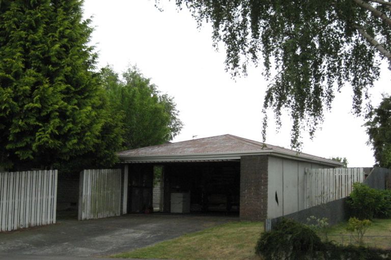 Photo of property in 47 Burnside Crescent, Burnside, Christchurch, 8053
