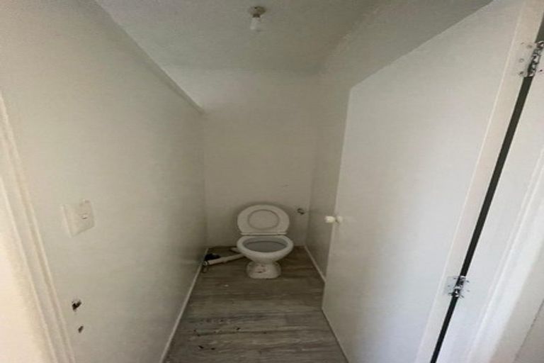 Photo of property in 37 Gloucester Road, Manurewa, Auckland, 2102