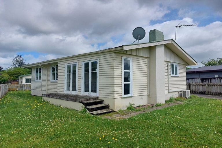 Photo of property in 29 Carrington Avenue, Hillcrest, Hamilton, 3216