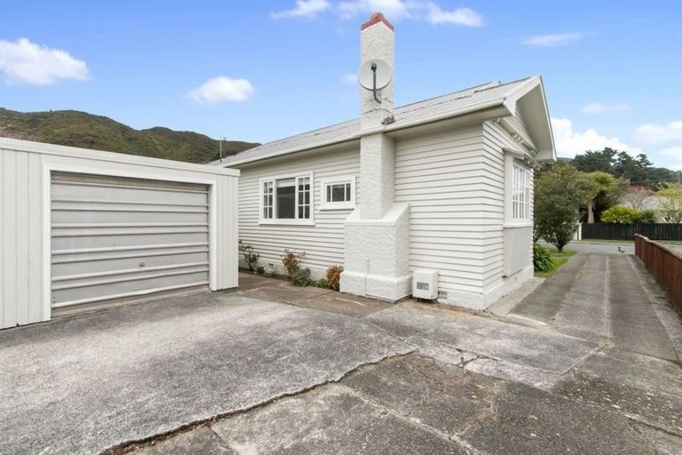 Photo of property in 31 Burnside Street, Waterloo, Lower Hutt, 5011