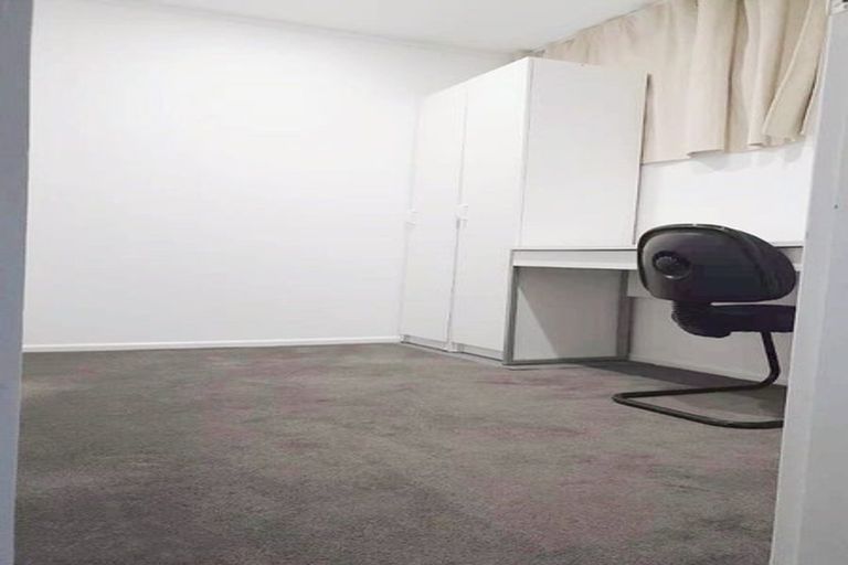 Photo of property in 3/3 Tralee Place, Hillcrest, Hamilton, 3216