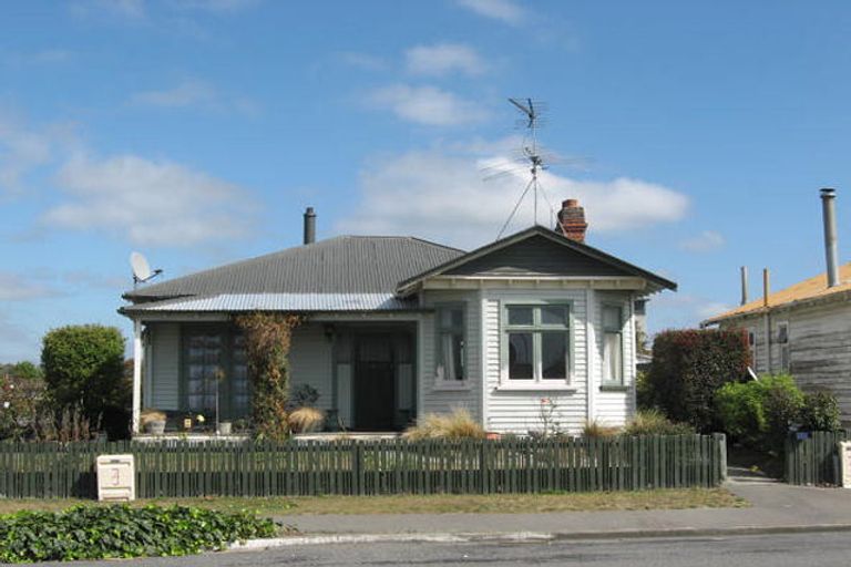 Photo of property in 32 Cox Street, Ashburton, 7700