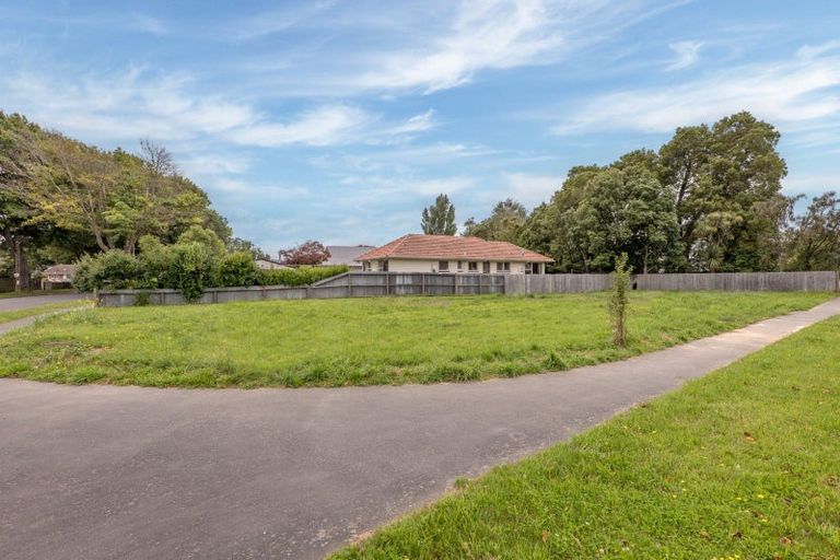 Photo of property in 54 Emmett Street, Shirley, Christchurch, 8013