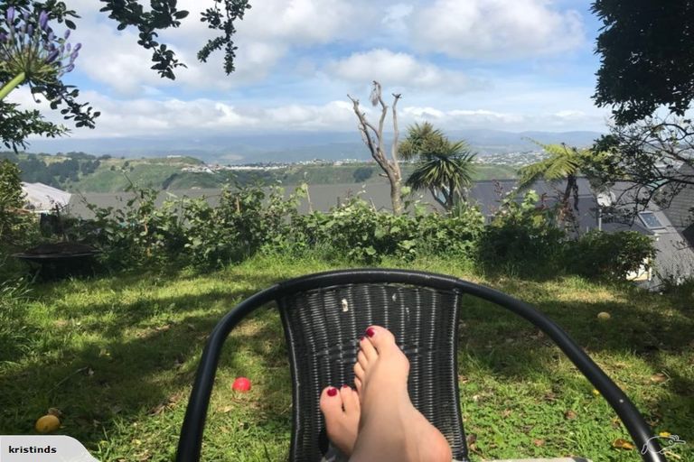 Photo of property in 64 Roseneath Terrace, Roseneath, Wellington, 6011