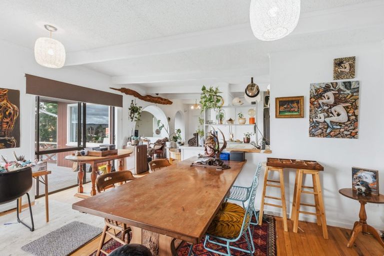 Photo of property in 11 Frederick Street, Two Mile Bay, Taupo, 3330