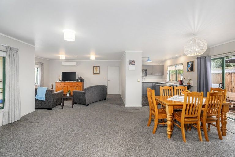 Photo of property in 7 Cholmondeley Crescent, Whitianga, 3510