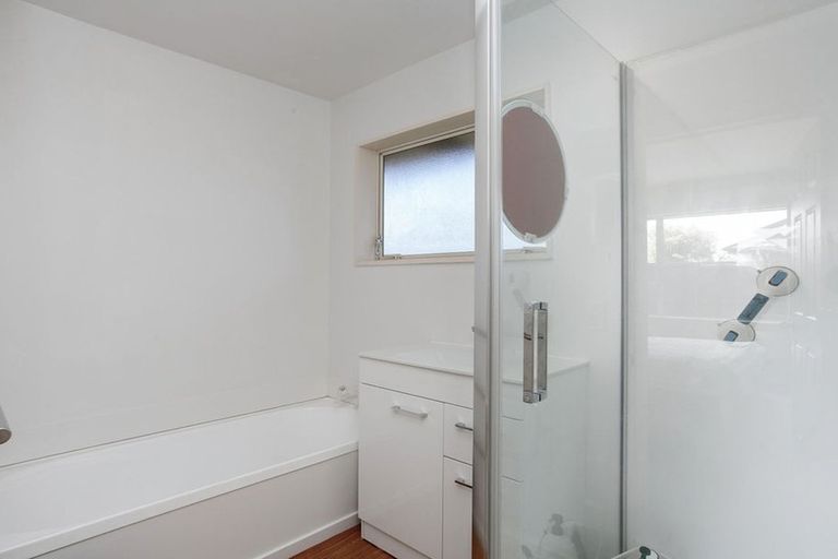 Photo of property in 3/76 Gilberthorpes Road, Hei Hei, Christchurch, 8042