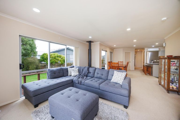 Photo of property in 10 Ouse Street, Rongotea, 4476